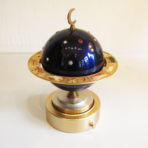 Vintage Zodiac Globe cigarette holder music box