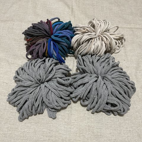 【のんびり編み物】48  編み物材料  靴下のハギレ  