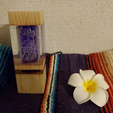 ハンドメイド　レジンLED照明