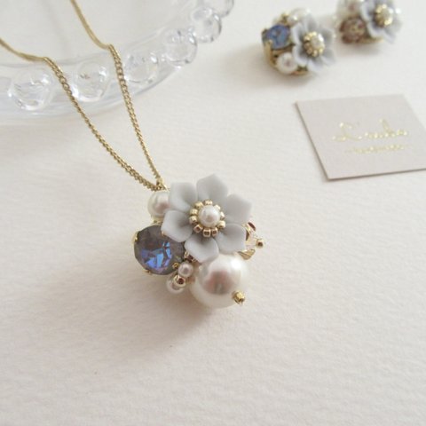 bijou flower（アクアマリン）ネックレス