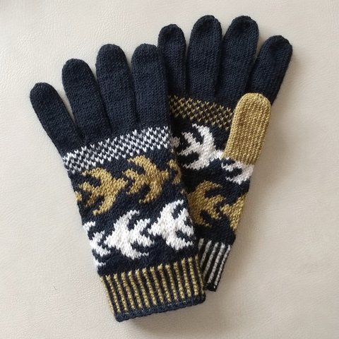 ツバメの編み込み手袋 