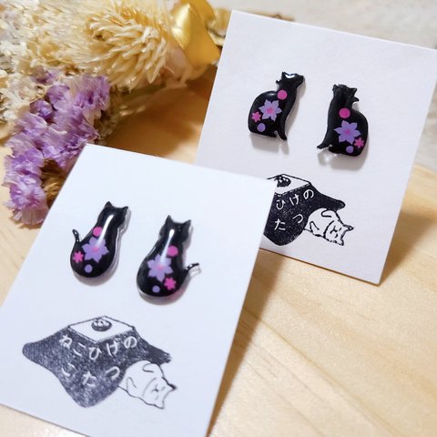 切り絵風 猫 ピアス ✱ ハンドメイドピアス