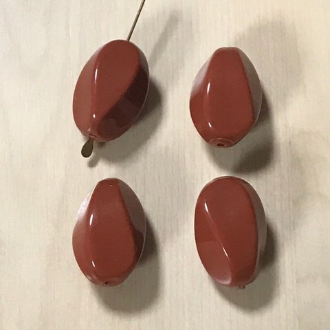 VINTAGE BROWN RUST OVAL DESIGN BEADS 