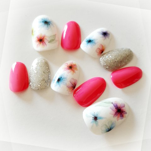 Vivid Flower Nail Pink