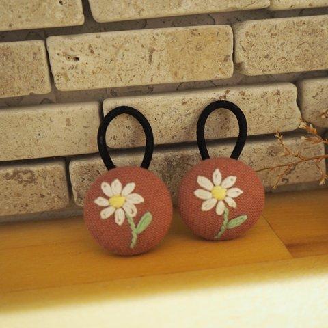 お花　刺繍ヘアゴム