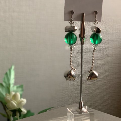 【silver green】／ シルバー × グリーン クリア イヤリング ピアス