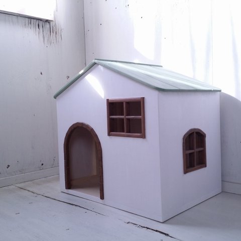かわいいペットハウス　三角屋根　犬小屋　キャットハウス　猫ハウス　室内　小型犬　屋内　アーチ　猫小屋　ドッグハウス　　