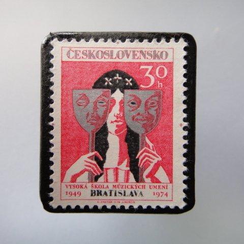 チェコスロバキア　切手ブローチ3586