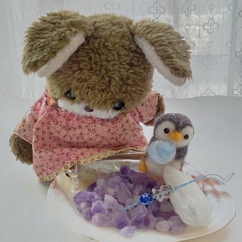 水晶くまちゃん日月星天珠に玉乗りストラップ  Strap of Crystal Teddy on Dzi beads