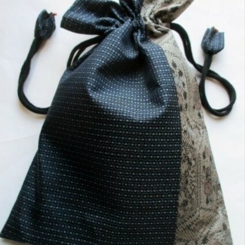 ６４６３　大島紬で作った巾着袋　送料無料