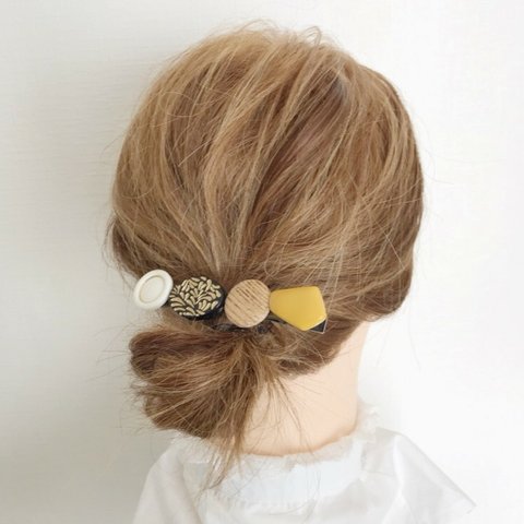 ヘアアクセサリーバレッタ