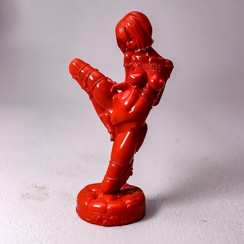 Unleash your repressed passion "RED" / STATUE