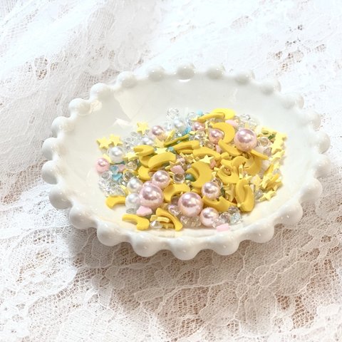 送料無料☆ポリマークレイ☆樹脂フレーク  ムーンスター 10ｇ