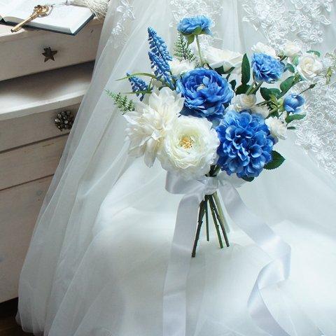 white blue【ブーケ・ホワイトブーケ・結婚式・ウェディング・造花ブーケ・秋ブーケ・バラ】