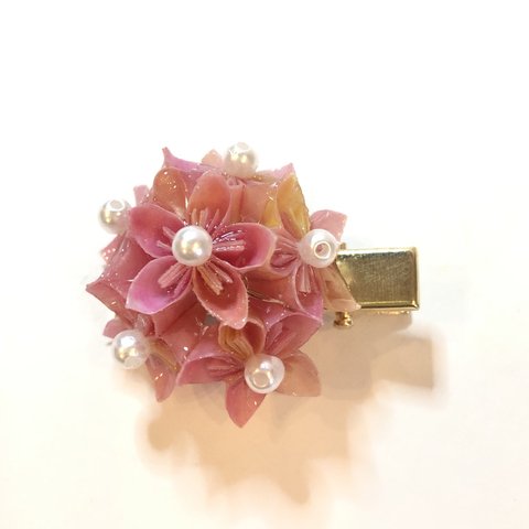 『花だより』 折り紙 くす玉 ヘアクリップ ヘアピン | ピンク