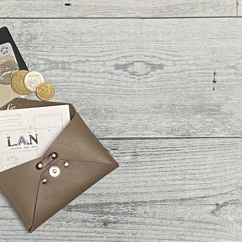 ✉L.A.Nが作ったCCB leather case ✉【牛革　ベージュ系】