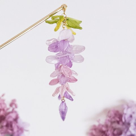 【生花細工】【受注制作】本物のお花　藤の房の揺れる髪飾り／かんざし／簪  ヘッドドレス 淡紫×グリーン ふじ