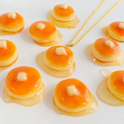 とろーりハチミツのパンケーキのネックレス＊フェイクスイーツ🥞