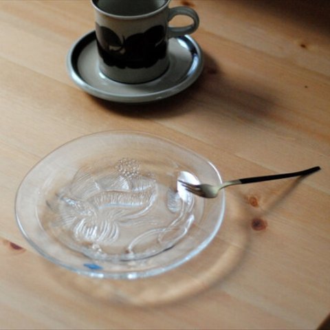 デッドストック フィンランド製 Nuutajarvi ヌータヤルヴィ Pioni ガラスプレート 17cm ピオニ Oiva Toikka オイヴァトイッカ
