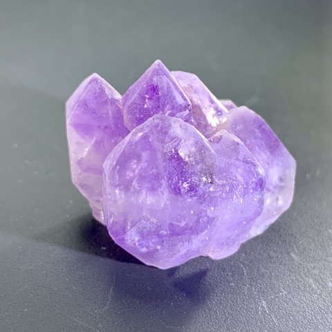 アメジスト クラスター(Amethyst Cluster) / ダブルターミネーテッド(両剣水晶)/ トライゴーニック/  カテドラル水晶S00027