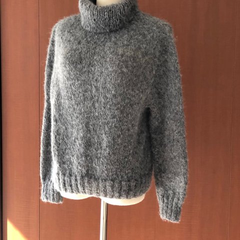 アルパカ オフタートルsweater