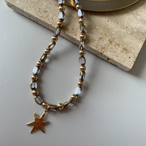 【ガラスビーズと星necklace】