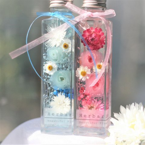 お花いっぱい♡ハーバリウム★2本セット★ベビーブルー＆ベビーピンク・17㎝角ボトル