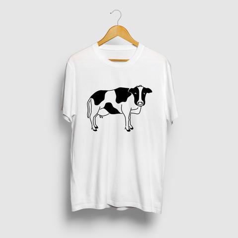 牛が見てる 動物イラストTシャツ