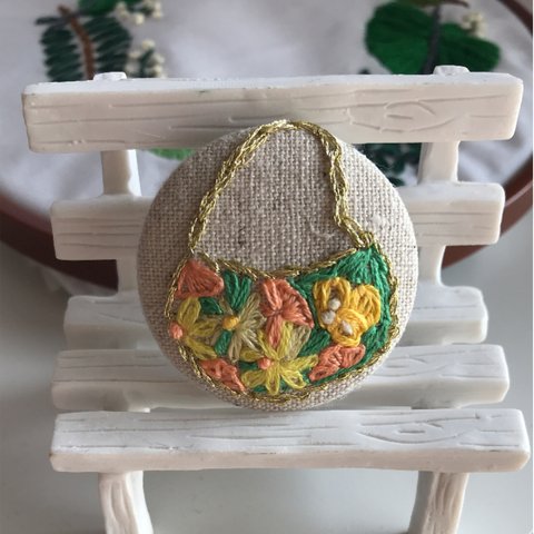 花束のバッグ 手刺繍 ブローチ