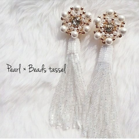 Pearl × Beads tassel earring