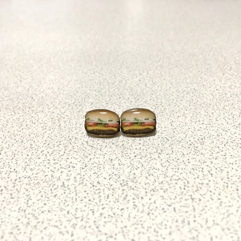 ハンバーガーのピアス🍔