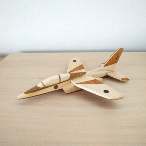 【受注製作】木の飛行機　ブルーインパルスTｰ4