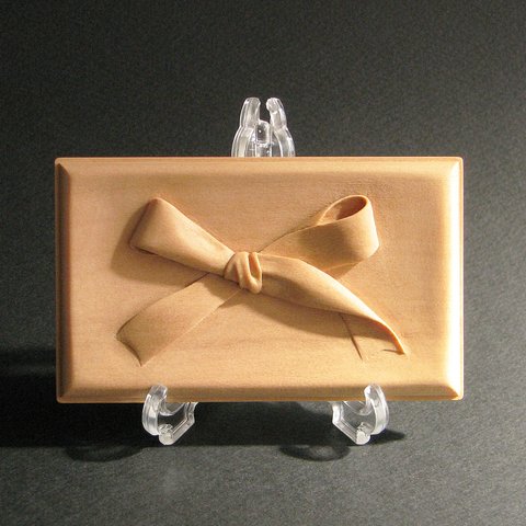 彫刻「リボン」/ Wood relief『Ribbon』