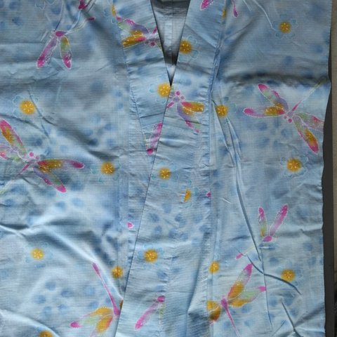 浴衣ジレ　水色に蜻蛉と桜　袖なし羽織　　Yukata gilet light blue with spider and cherry blossom sleeveless haori