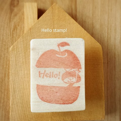 リンゴの中からHello ! ■■消しゴムハンコ