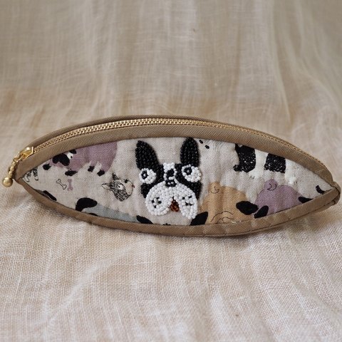 ビーズ刺繍のメガネケース【フレンチブル　わんこ's】