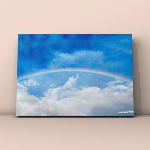 Rainbow carrying happiness【写真サイズとパネル加工が選べる】.