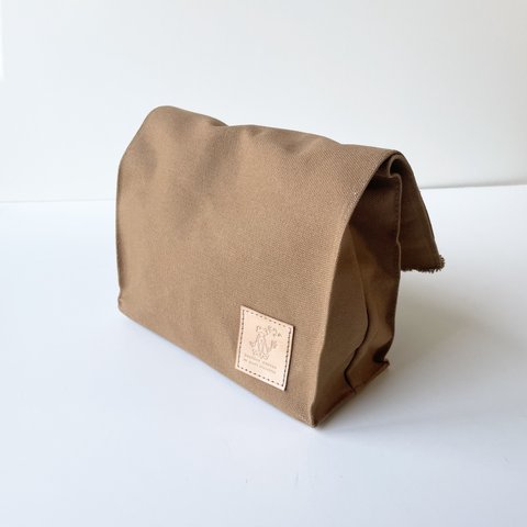 紙袋みたいな帆布バッグ(キャメル)　ハンドバッグ　バッグインバッグ　差し色　ポイントバッグ