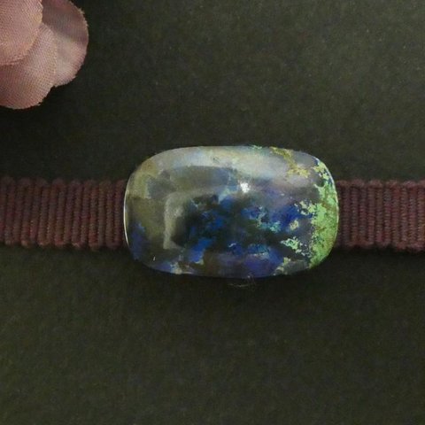 天然石帯留め「アズライト」AAA-　長方形　斑模様　瑠璃色　地球　本物天然石　レア石　和風な色　一点もの
