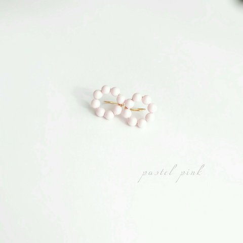 swarovski pearl × Pastel Pink × circle : ノンホールピアス(イヤリング)