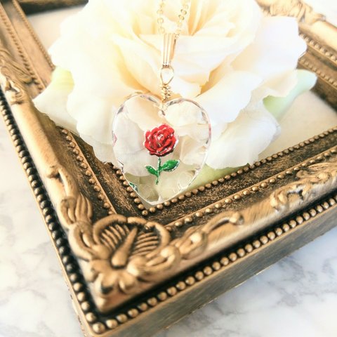 【再販】vintage★赤い薔薇のネックレス＜ハート×ローズ＞