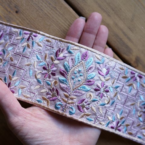 70cmカット済【インド刺繍リボン】シルク　刺繍　リボン　りぼん   【ピンク】