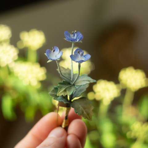 オオイヌノフグリ の 布花 ブローチ