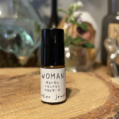 アロマネイルオイル 「WOMAN」