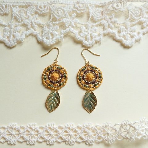 ひまわり🌻ピアス·イヤリング·マスクチャーム