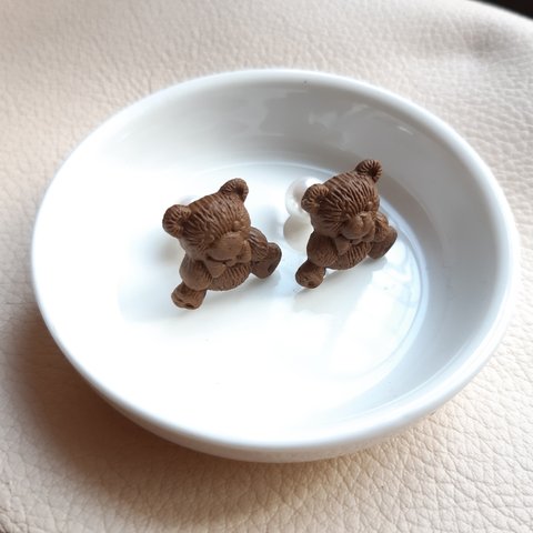 クマさんチョコレートのピアス