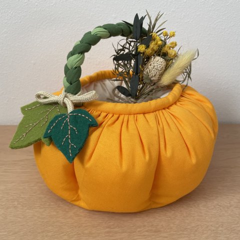 かぼちゃバスケット　ハロウィン　バッグ　布バスケット　ハンドメイド