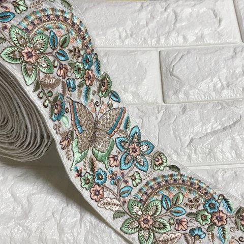 9.5cm幅　インド刺繍リボン