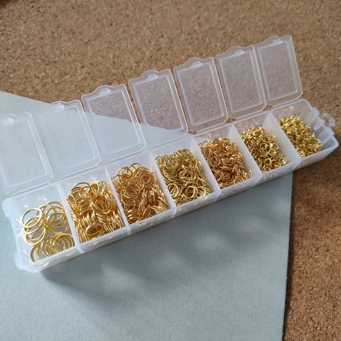 New‼[1170個]ケース入り丸カン 3mm 4mm 5mm 6mm 7mm 8mm 10mm　ゴールド