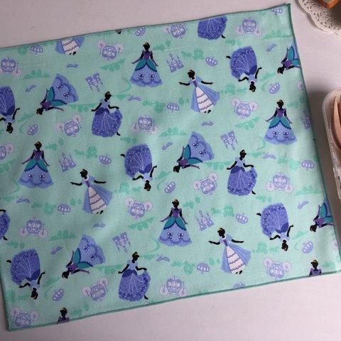 シンデレラ パステルグリーン ランチョンマット ランチマット 25×30 ☆入園入学☆